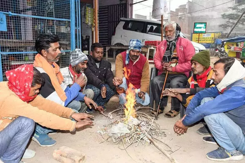 Kanpur Issues Cold Wave Advisory: Key Precautions & Temperature Drop