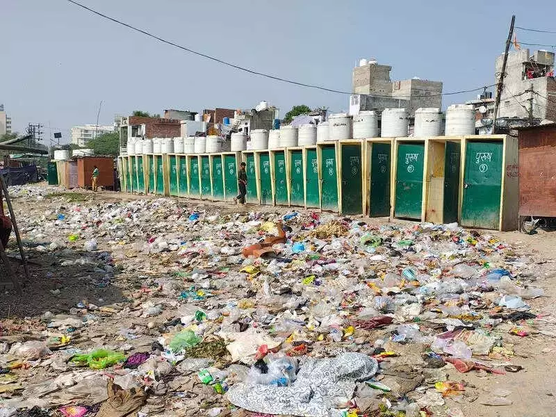 Kathputli Nagar Slum in Jaipur Faces Sanitation Crisis, Residents Struggle