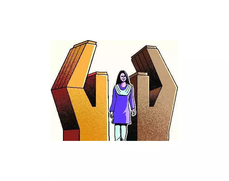 Kerala Police Officer Suspended After Alleged Molestation of Colleague