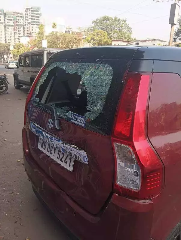 Kolkata Actor Anirban Chakraborty's Car Hit by Bus, Narrow Escape for Eken Babu Star