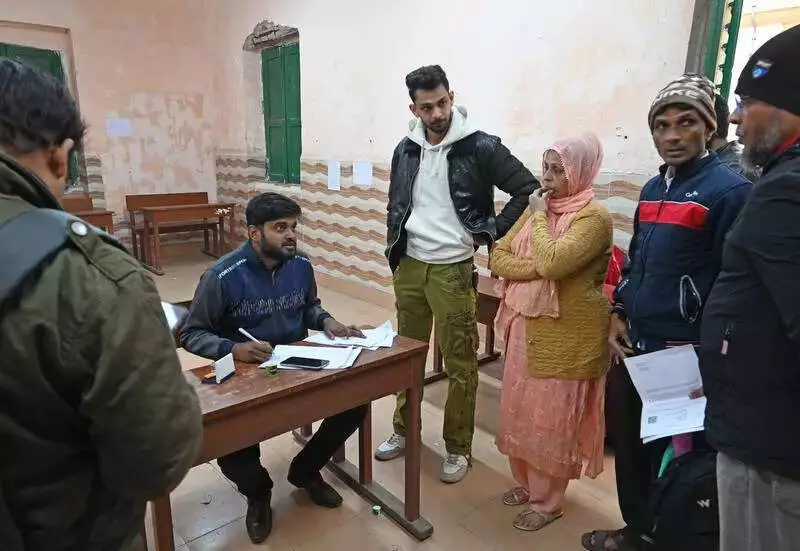 Kolkata Family's Poll Ordeal: Rs 20k Flight, 2-Hour Wait Despite EC Notification