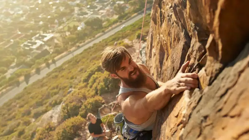 Life or Death: 6 Surprising Ways Your Body Reacts in Extreme Survival Mode