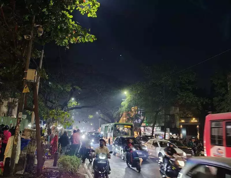 Maharashtra Makes 5am Bar Hours Permanent for Christmas & New Year