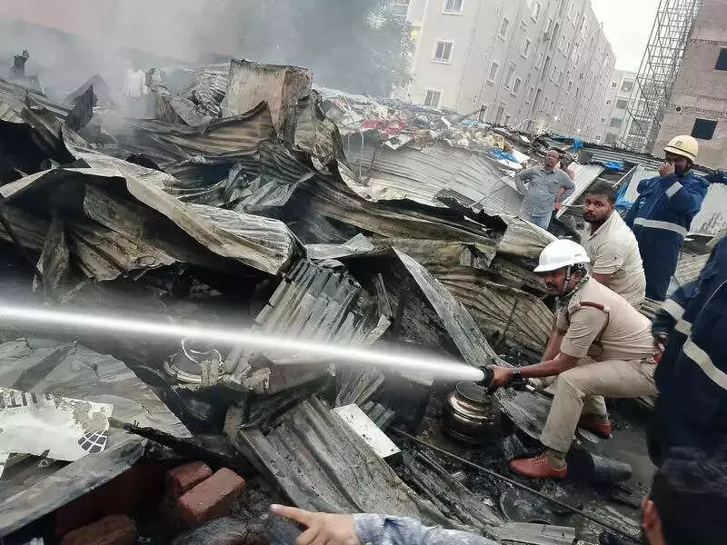 Major Fire at Hyderabad Labour Camp, 15 Huts Gutted, No Casualties