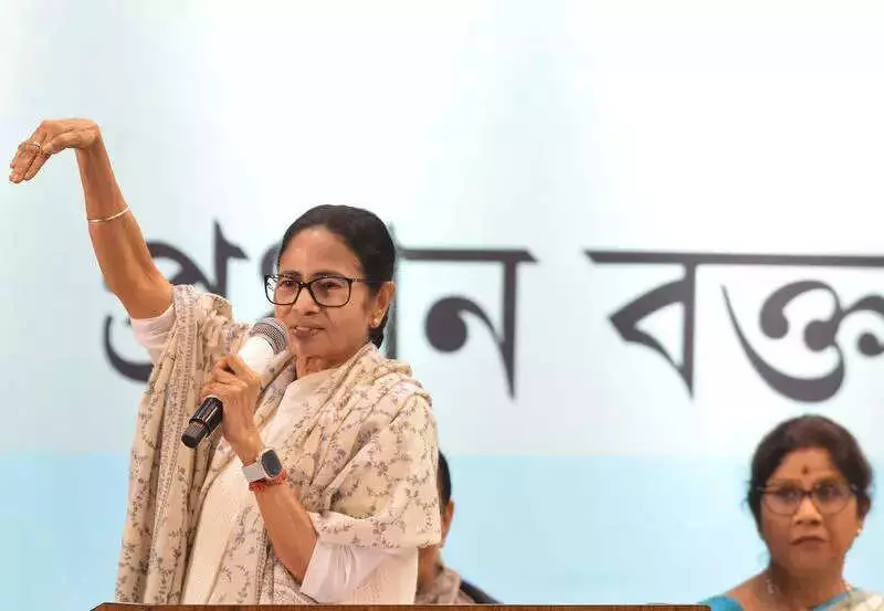 Mamata Banerjee Accuses EC, BJP of Deleting 1.5 Crore Voters in Bengal