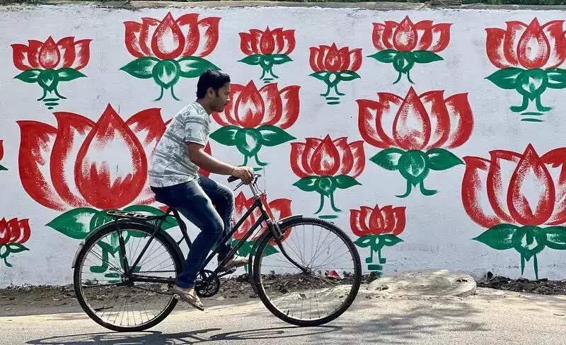 Mass Exodus Hits MNS in Chhatrapati Sambhajinagar After Alliance with Shiv Sena (UBT)