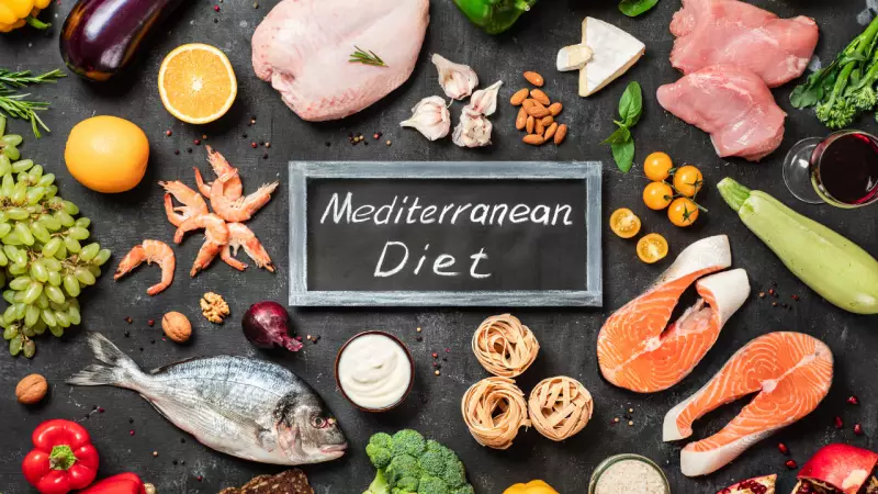 Mediterranean Diet Cuts MS Risk by 14% Per Point in 17-Year Study