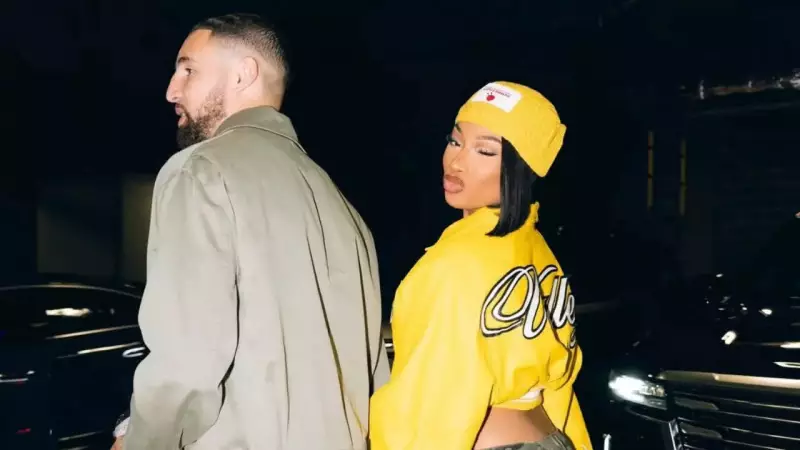Megan Thee Stallion & Klay Thompson's Rose Tunnel Kiss Ignites Social Media