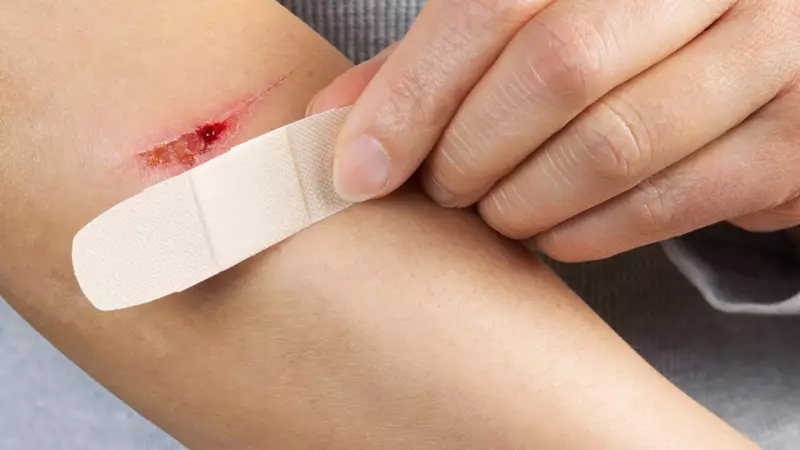 Mystery Metro Cut: Anushka Pawar's Commute Nightmare & Tetanus Warning