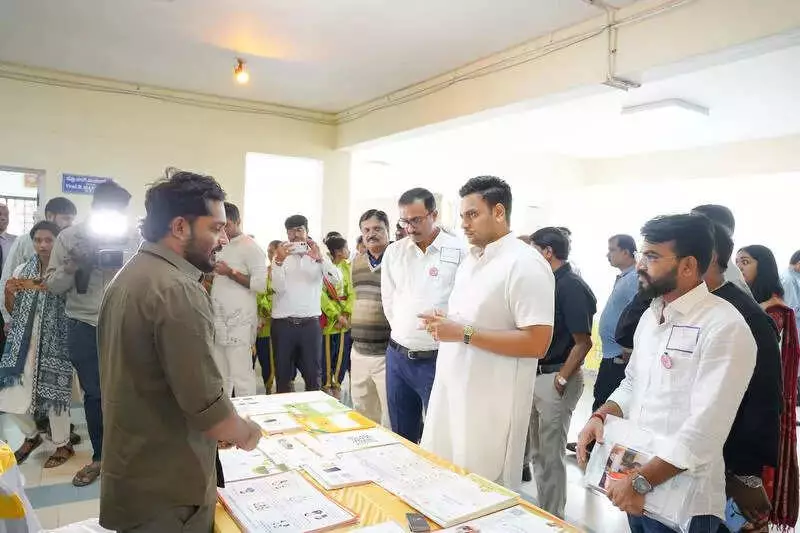 Mysuru MP Yaduveer Launches Shikshana Nava Chetana Award for School Innovations