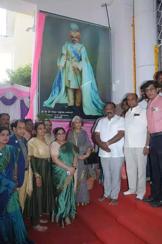 Mysuru Royal Matriarch Unveils 8x6 Ft Portrait of Maharaja Nalwadi Krishnaraja Wadiyar at KR Hospital