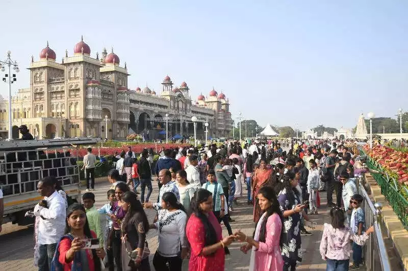 Mysuru Sees Massive Tourist Surge: 100% Hotel Occupancy as Festive Rush Peaks