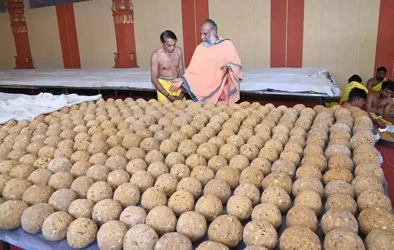 Mysuru Temple Prepares 2 Lakh Ladoos for New Year 2024 Devotees