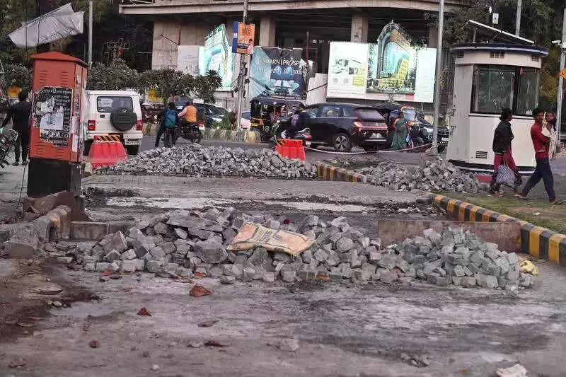 Nagpur Flattens Hazardous 'Table Top' Bumps After Public Outcry Over Safety