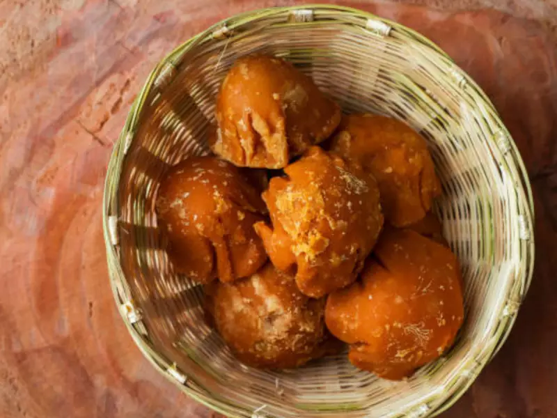 Natural Sweeteners Myth Busted: Expert Warns Jaggery, Honey Not Healthier Than Sugar