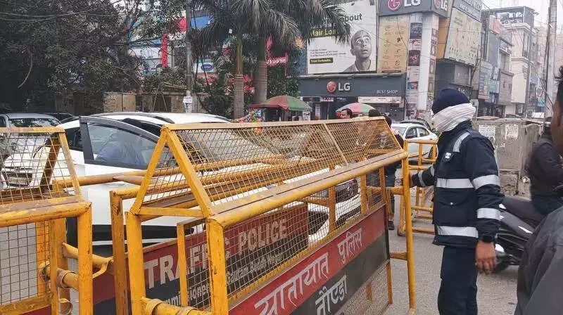 New Year's Eve Chaos in Noida: Barricades Strand Commuters, Spark Outrage