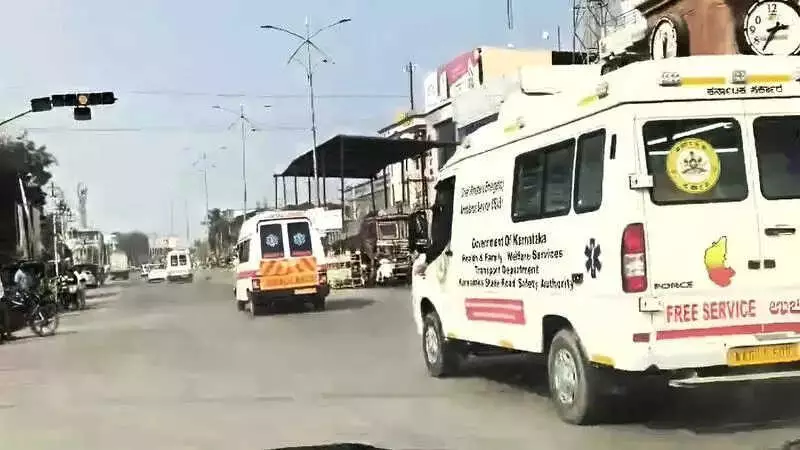 Newborn's Critical Journey: 5-Ambulance Convoy Ensures Zero-Traffic Transfer for Surgery