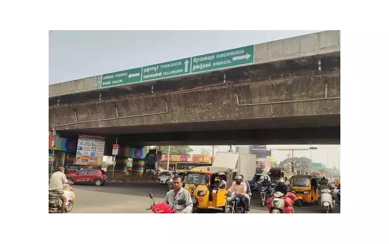 NHAI Installs New Signboards at Trichy's Palpannai Junction to Ease Traffic Confusion