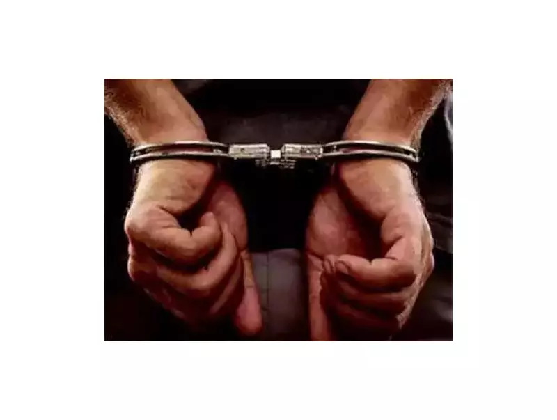 Noida Police Busts iPhone Theft Gang, Recovers ₹2 Crore in Gadgets