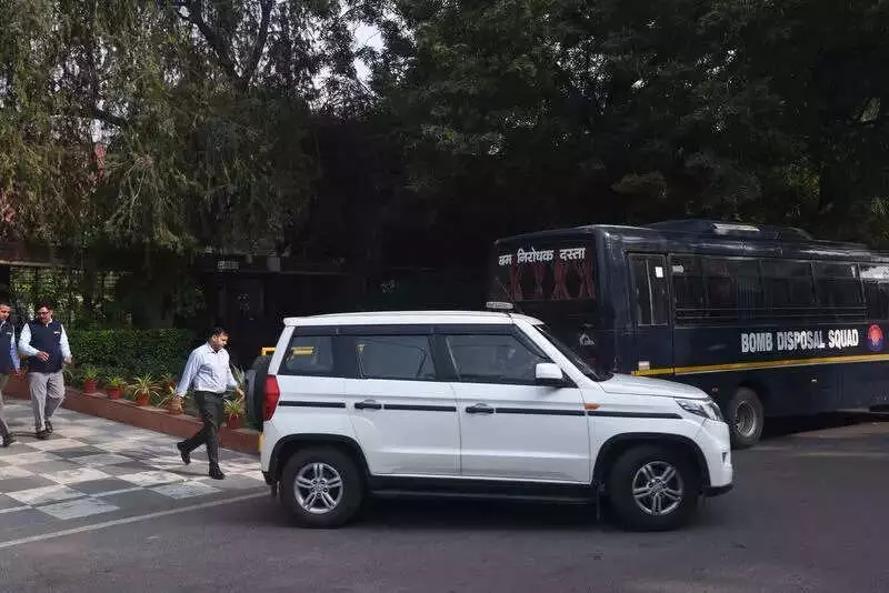 Noida Schools Get Bomb Threats via Email, Police Confirm Hoax After Searches