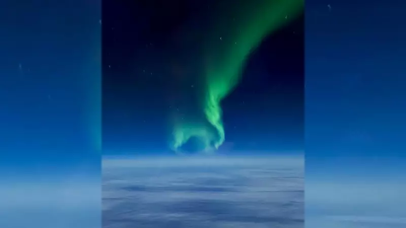 Northern Lights Seen from 35,000 Feet: A Rare Aerial Spectacle Over Arctic