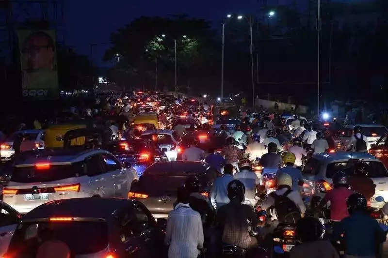Odisha Orders Urgent Safety Audit for Accident-Prone Bhubaneswar Flyover Stretch