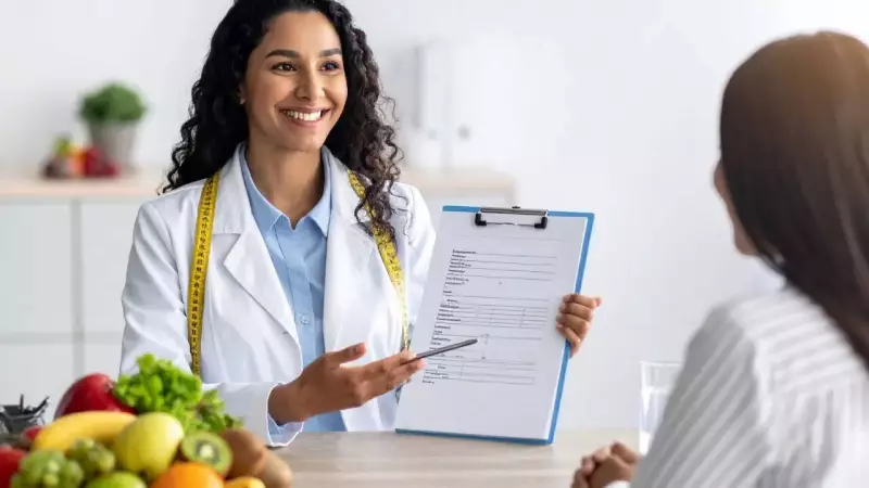 OMAD Diet: Extreme One-Meal-a-Day Fasting for Weight Loss - Benefits & Risks