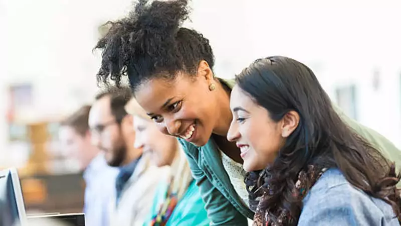 Over 50% Indian Employees in Survival Mode, Yet Volunteering Rates Soar