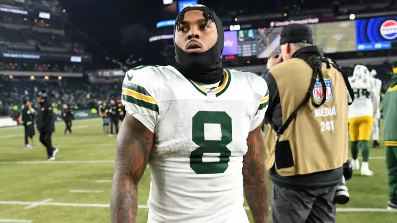 Packers' Josh Jacobs Battles Knee Injury, Coach LaFleur Updates Status Ahead of Bears Clash