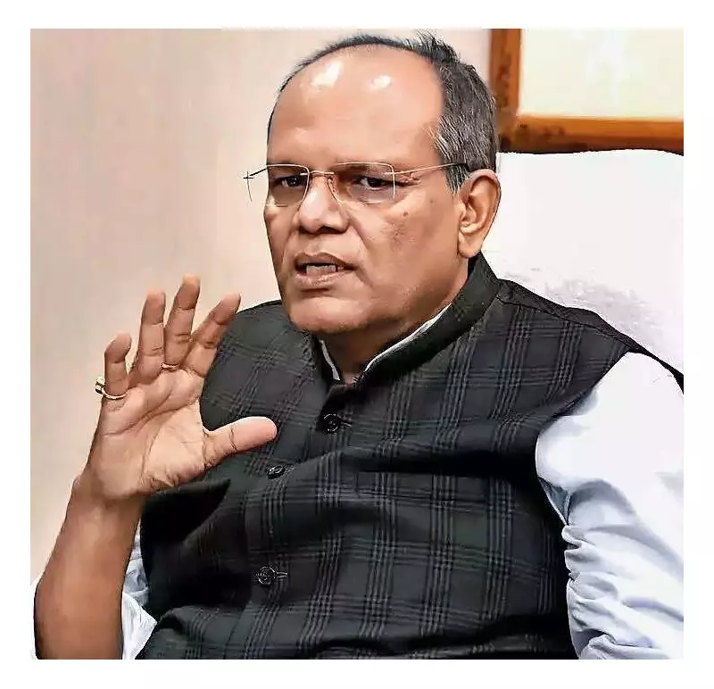 Phone Tapping Case: Ex-CS Somesh Kumar, Ex-Intel Chief Naveen Chand Questioned