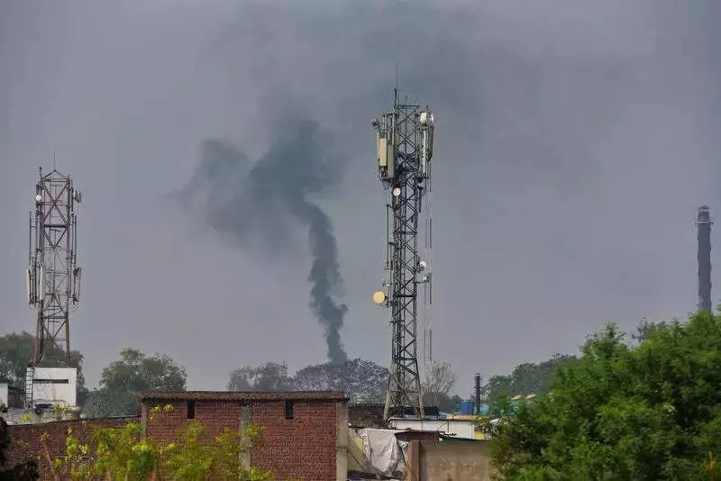 Pimpri Chinchwad Tops Maharashtra's Pollution Chart, AQI Crosses 200 Repeatedly