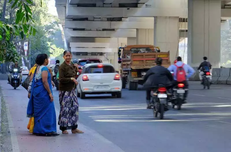 Pune's Ganeshkhind Road: A Deadly Crossing Claims Domestic Worker's Life