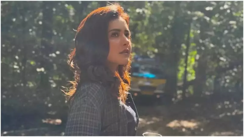 Raashii Khanna Shares BTS Glimpse of 'Ustaad Bhagat Singh', Signed Film Without Script for Pawan Kalyan