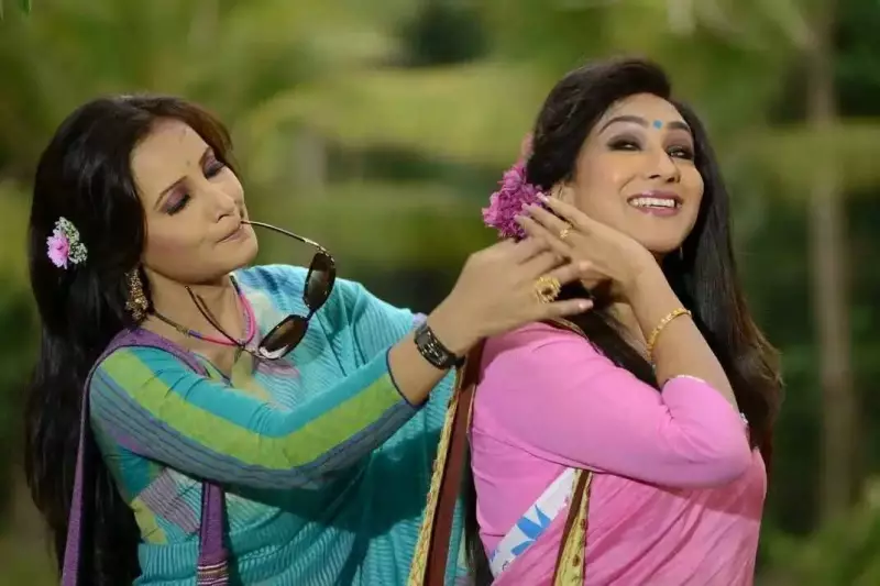 Rituparna Sengupta's Heartfelt Tribute to Sraboni Banik After Cancer Battle