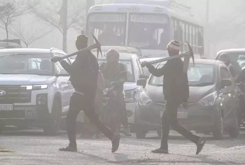 Rohtak's AQI Hits 421, Becomes North India's Most Polluted City, Surpassing Delhi