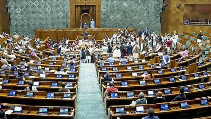 Rs 330 Crore in Fines: Vehicle Owners Pay Heavily for Missing PUC Certificates