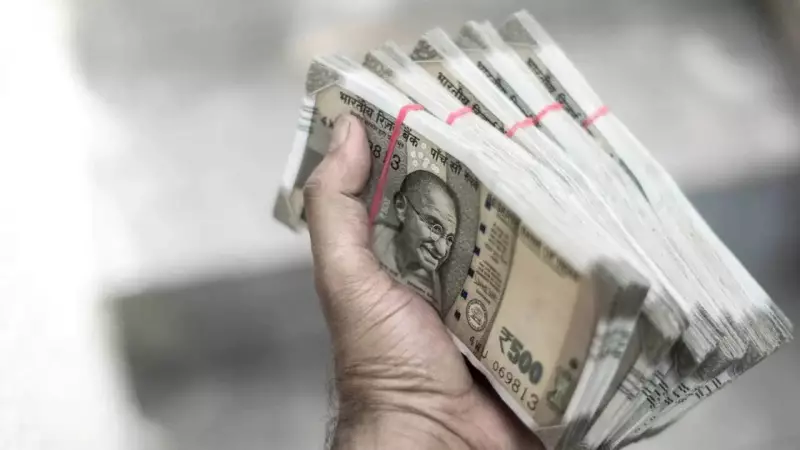 Rupee Hits Record Low at 89.95, Eyes 90-92 Band Amid Trade Deal Woes