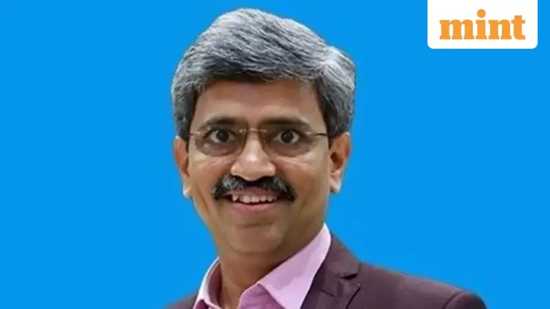 Sebi Bars Finfluencer Avadhut Sathe, Impounds ₹546 Crore in Landmark Crackdown