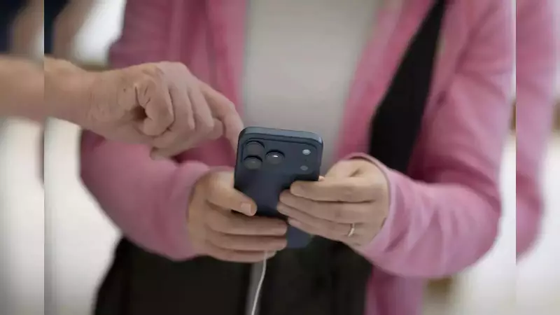 SIM Binding Mandate Sparks Clash: BIF vs COAI Over New OTT Rules