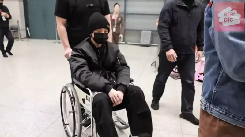 Stray Kids' Lee Know Injures Ankle at 2025 MAMA Awards, European Tour in Doubt