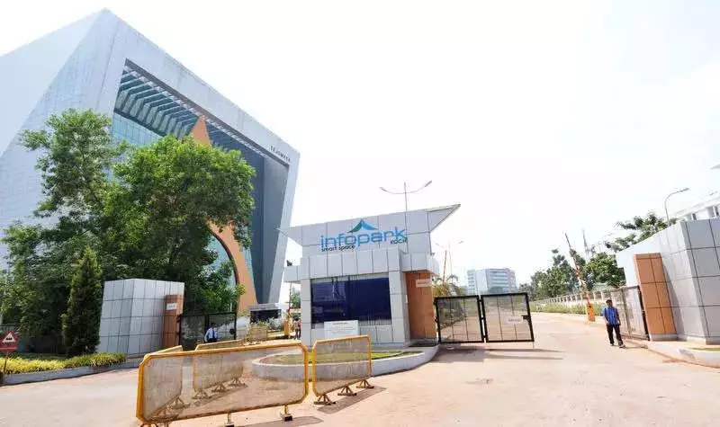 Thrikkakara & Kalamassery: Ernakulam's Financial Hubs Face Development & Corruption Charges