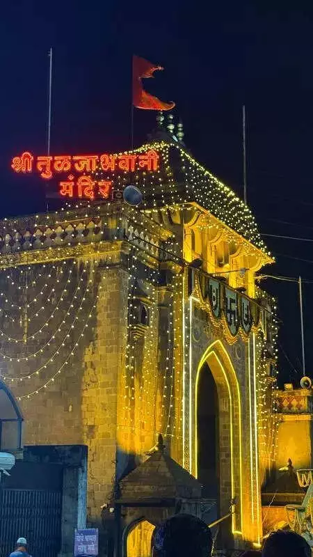Tuljabhavani Temple Turns Flower Offerings Into Organic Incense Sticks