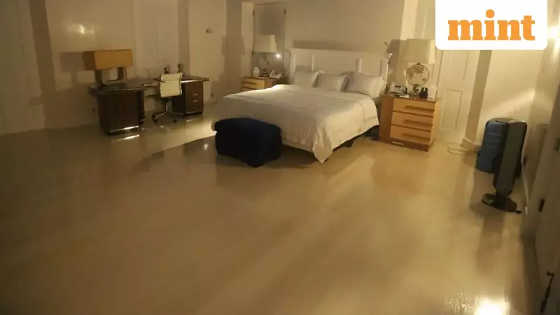 Unseen Photos of Epstein's Island Released by US Democrats, Justice Dept. Faces Pressure