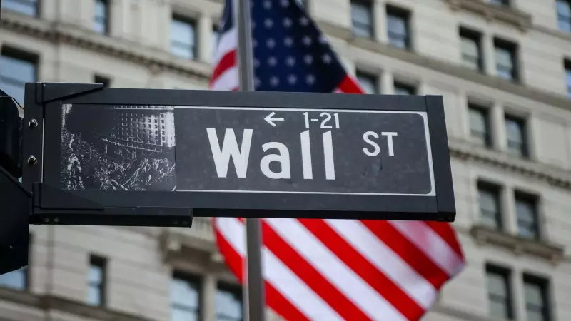 US Stock Markets Edge Higher on Final Trading Day of 2025