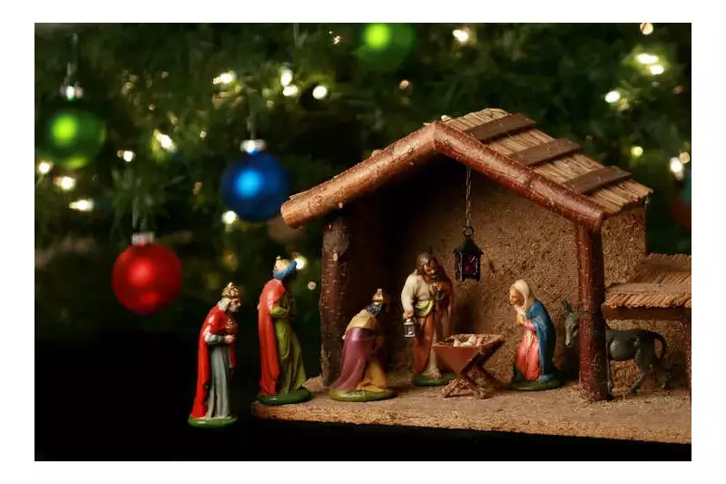 Why Christmas Matters: 75+ Heartfelt Wishes for Family, Friends & More