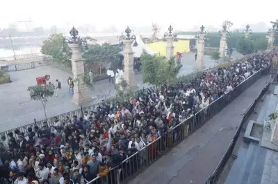 Mahakaleshwar Temple Sees 2 Lakh Devotees as Winter Vacations Begin in Ujjain