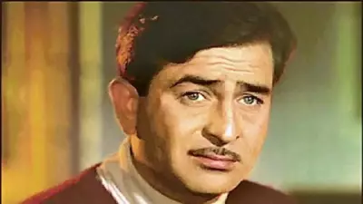 Raj Kapoor's Struggle: From 'Mera Naam Joker' Flop to 'Bobby' Hit