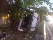 18 Injured as Tourist Van Overturns in Guduvancherry Lorry Collision