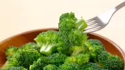7 Winter Health Benefits of Broccoli & Cooking Tips to Make It Delicious