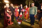 85-Year-Old Rose Expert Unveils 'Gadkari' Hybrid Tea Rose in Nagpur
